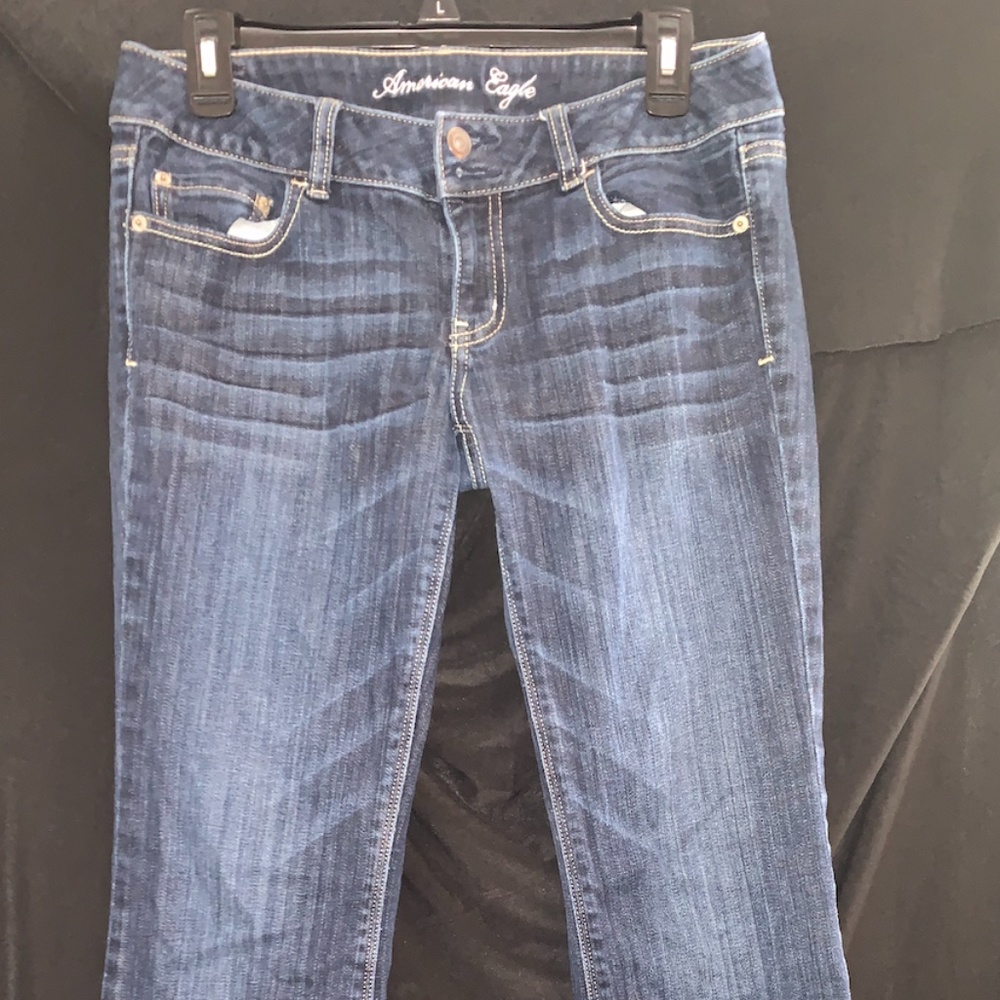 AMERICAN EAGLE ARTIST JEANS SIZE 8